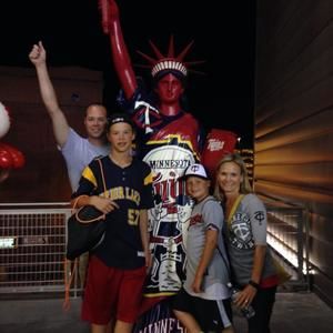 Meet your Posher, Angela